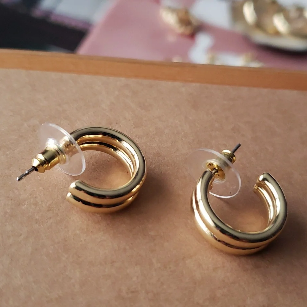 HOUSE OF HARLOW 14K Gold-Plated Hoop Earrings - Picture 3 of 8